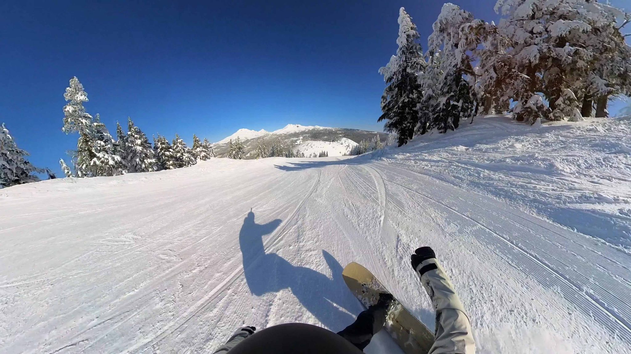 Jones Flagship 2011-2025 Snowboard Review (with video)
