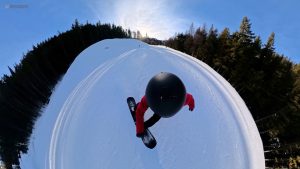 Lib-Tech-EJack-Knife-Turning