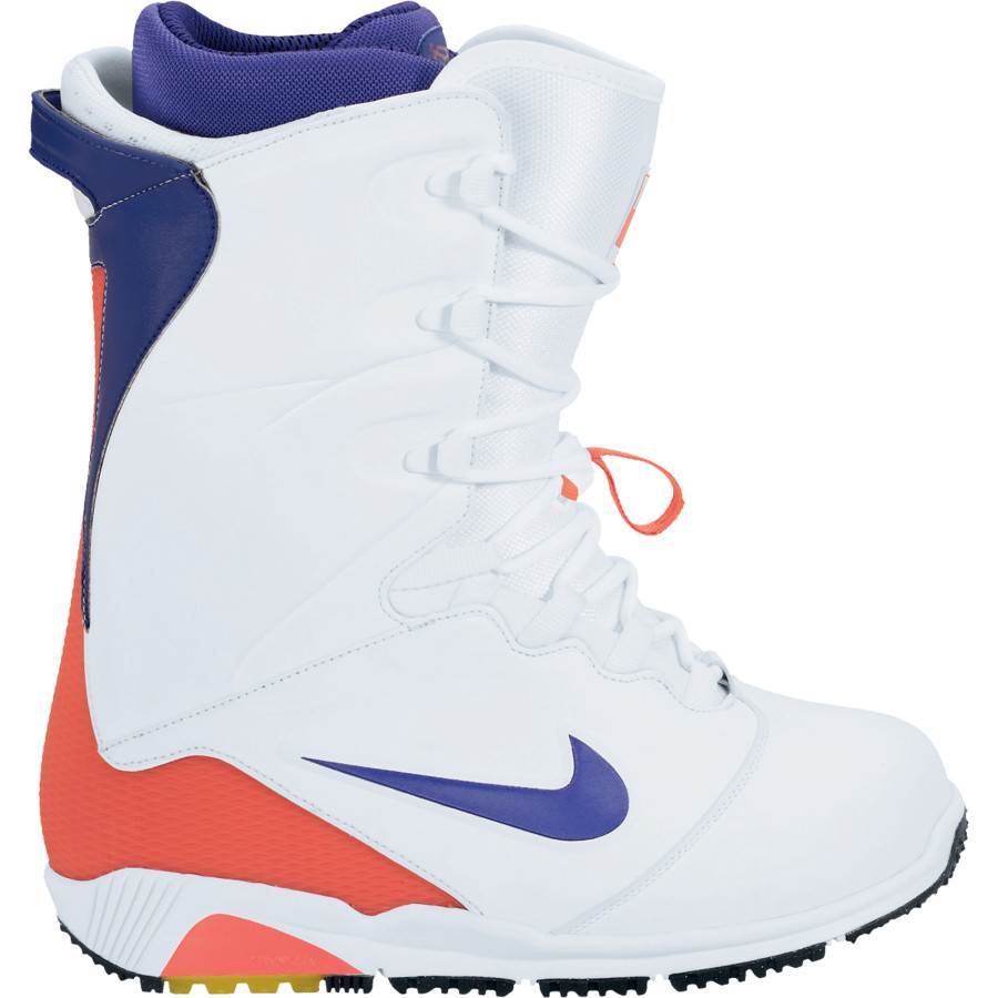 nike zoom snowboard boots