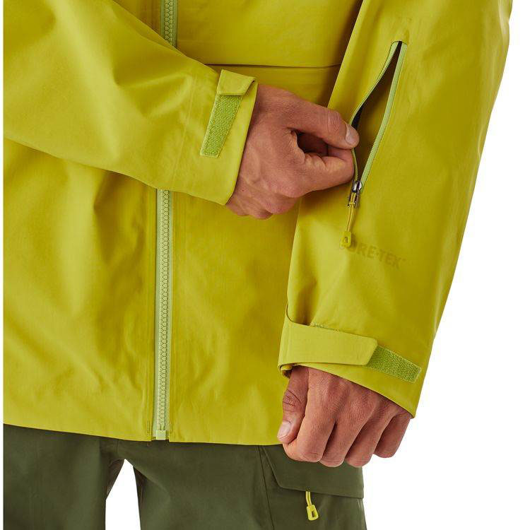 image patagonia-untracked-jacket-flgr-pass-pocket-jpg