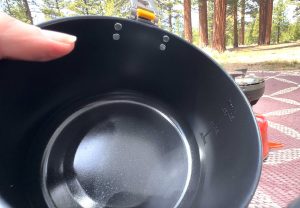 Non stick coating pan with measurements